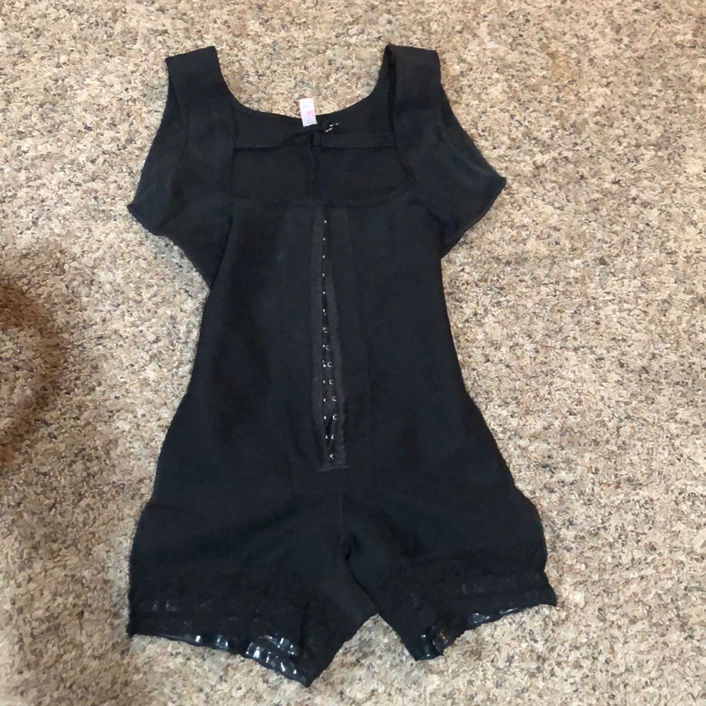 Karina Lily 2 Hook Waist Trainer/Postpartum